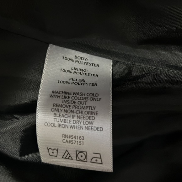 Andrew Marc Black Large Jacket - Picture 5 of 7